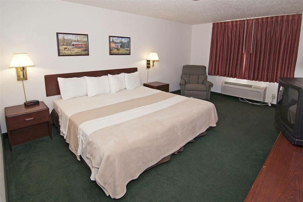 Americas Best Value Inn Zumbrota Exterior foto